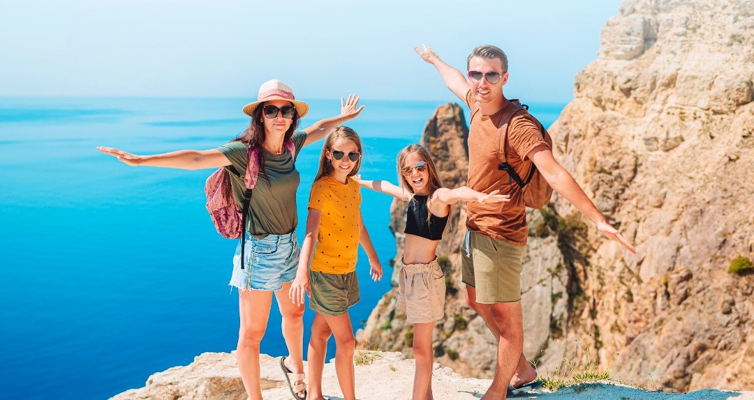 Galeri foto kebahagiaan klien Traveldeals